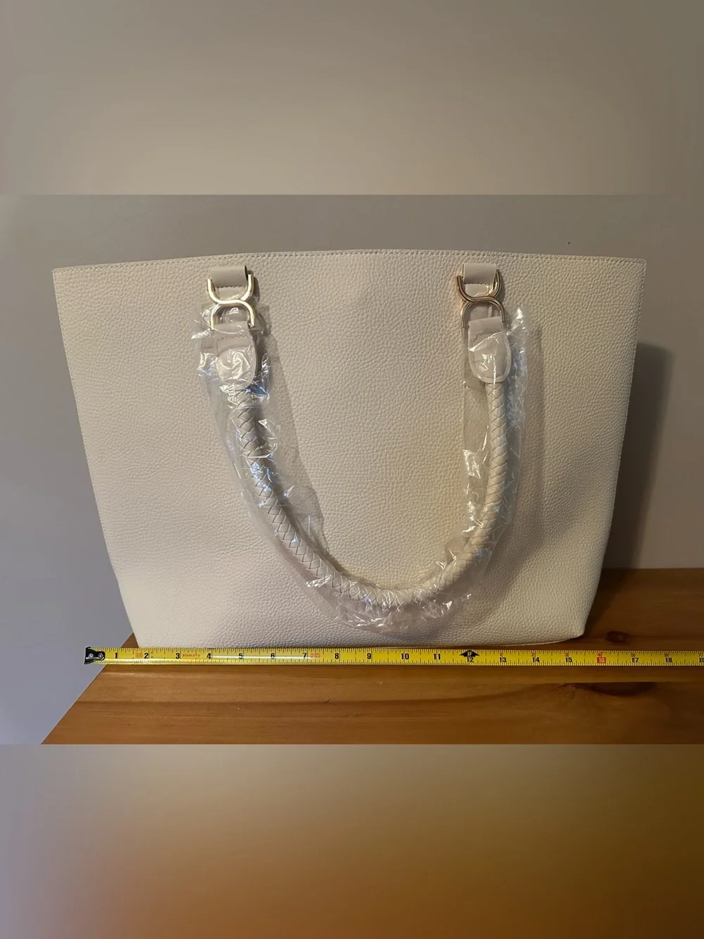 Classic Cream Tote Bag - Picture 5 of 11